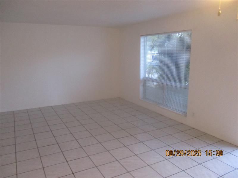 1750 N 17th Court, Unit 102, Hollywood, FL 33020 Photo