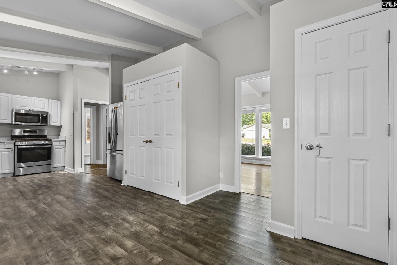 6609 Satchel Ford Road Photo 8