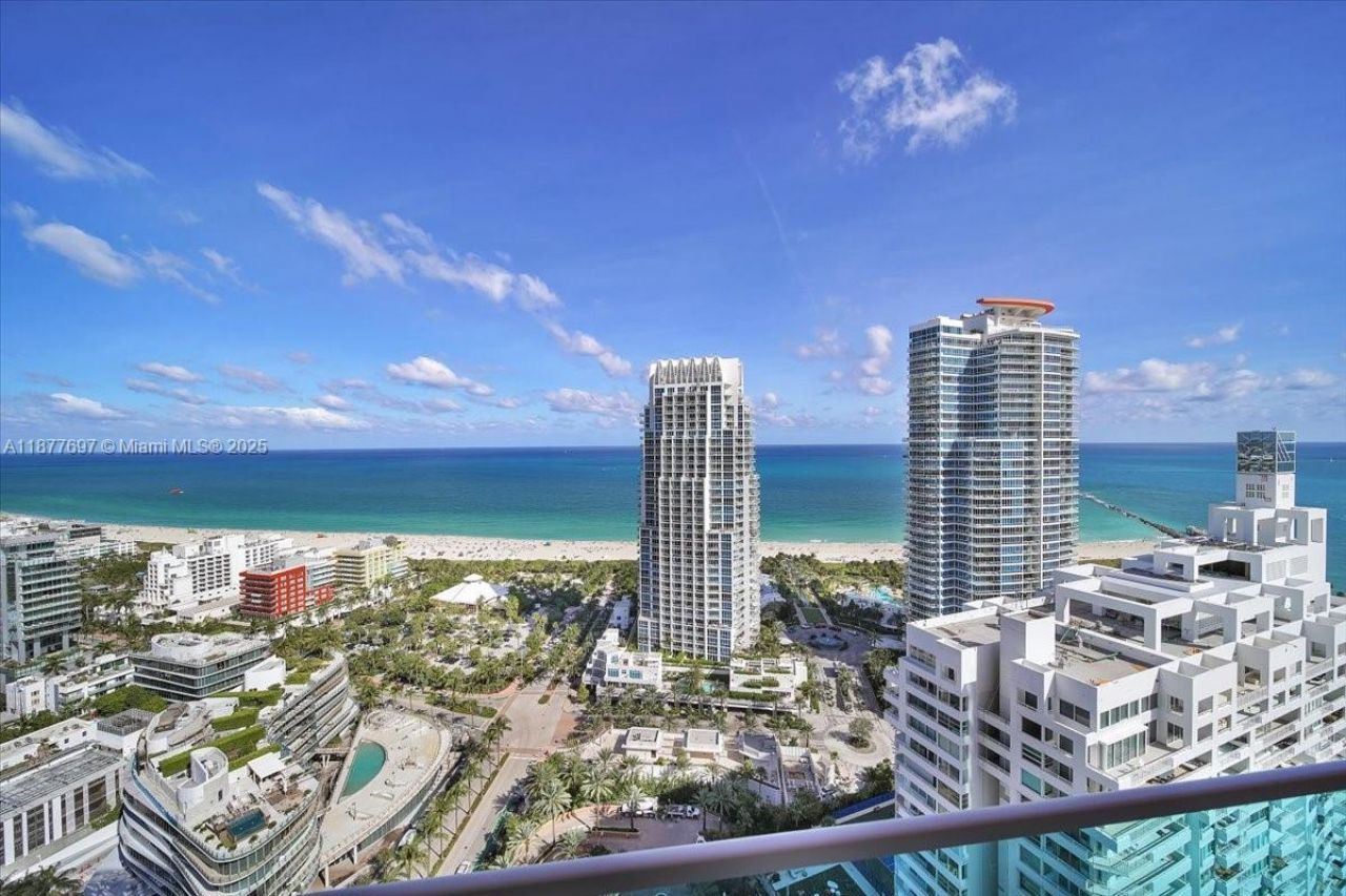 300 S Pointe Dr, Unit 2806, Miami Beach, FL 33139 Photo