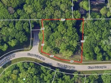 654 Kings Fairway Lane, Grand Blanc, MI 48439