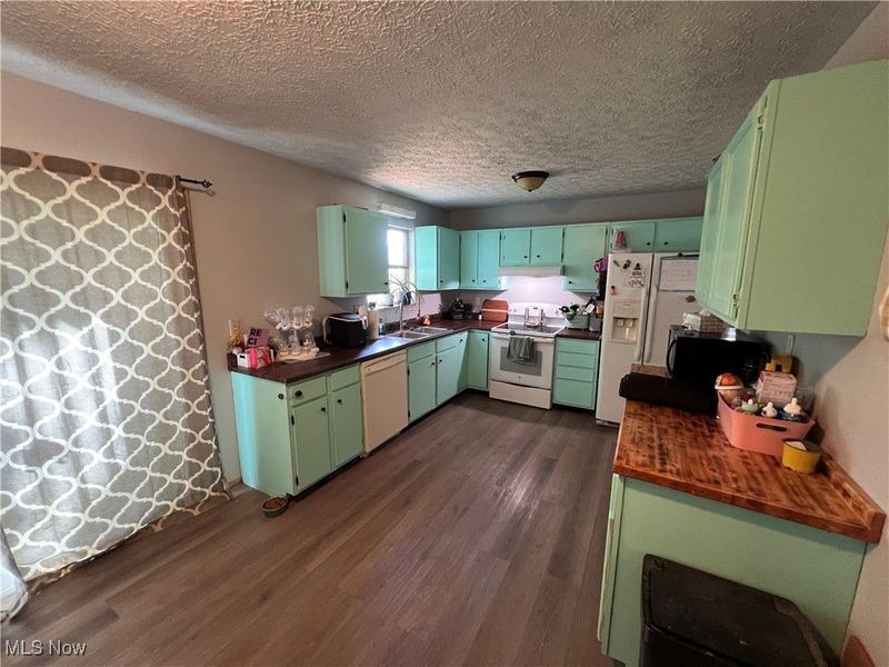 61220 Kadon Drive, New Concord, OH 43762 Photo 22