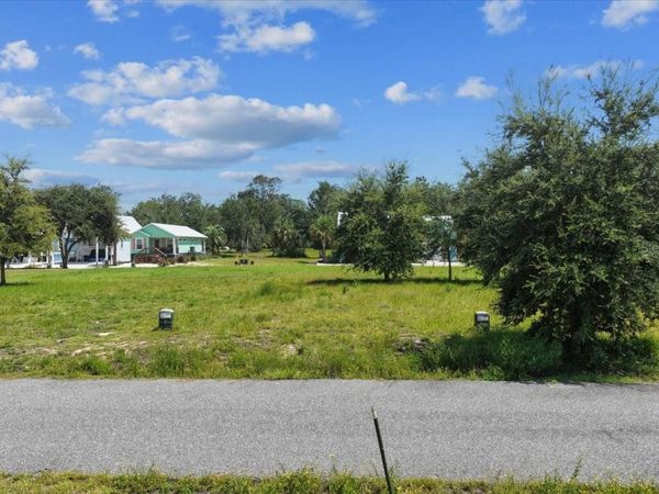 000 869TH LOOP, STEINHATCHEE, FL 32359