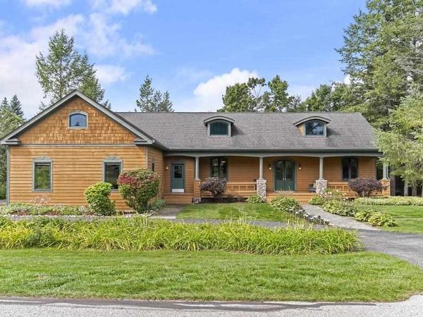 3320 Aurora, Petoskey, MI 49770