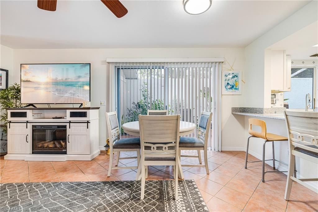 13740 Downing Ln, Unit 5, Fort Myers, FL 33919 Photo