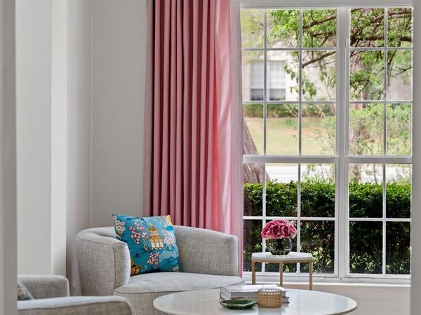 102 Hurst Creek RD, Lakeway, TX 78734