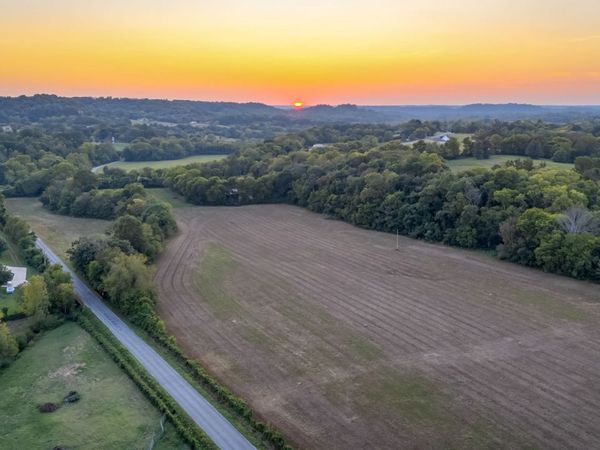 0 Craig Bridge Road, Williamsport, TN 38487