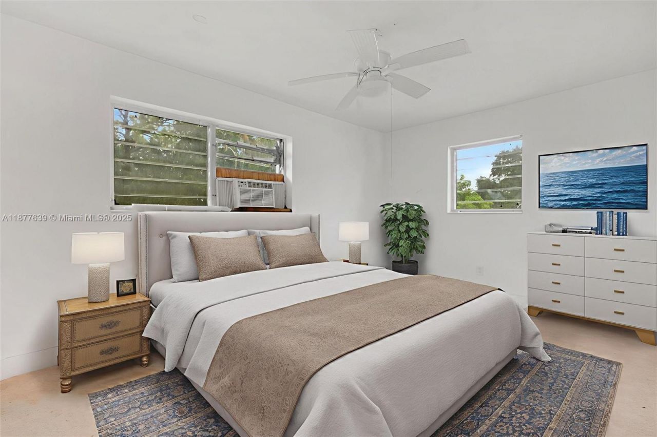 20400 NE 14th Ave, Miami, FL 33179 Photo