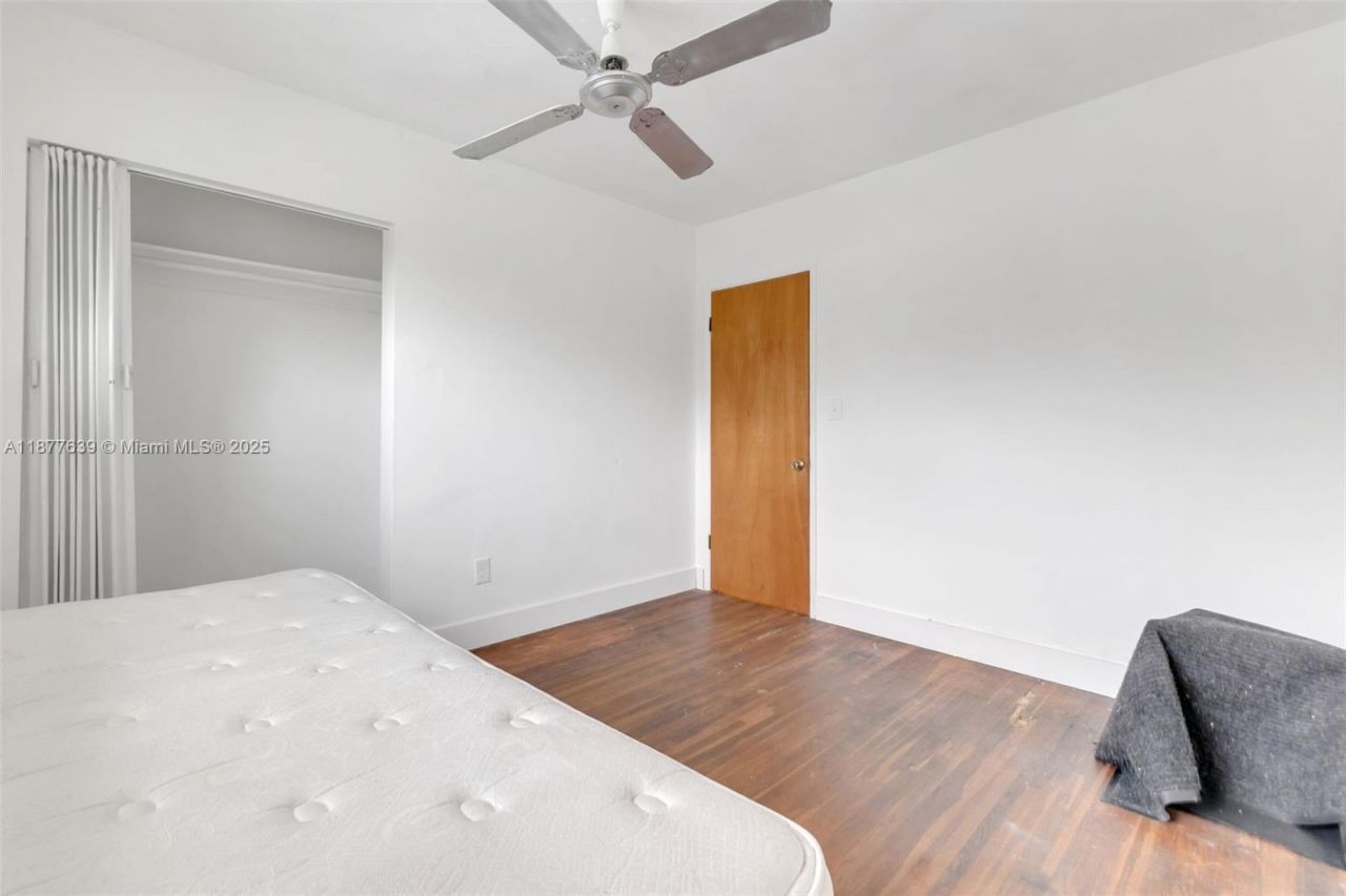 20400 NE 14th Ave, Miami, FL 33179 Photo