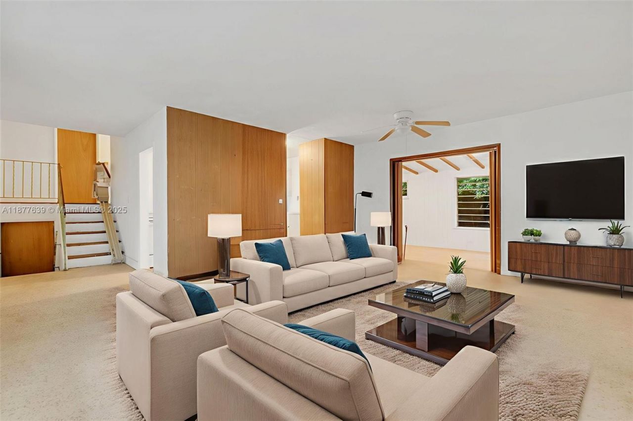 20400 NE 14th Ave, Miami, FL 33179 Photo