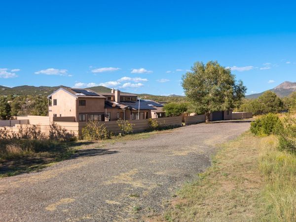 16 RAEL CUTOFF Road, Sandia Park, NM 87047