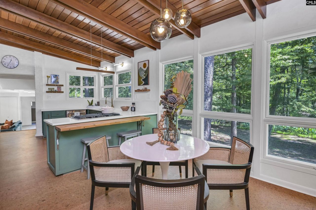 4865 Forest Ridge Lane Photo 13