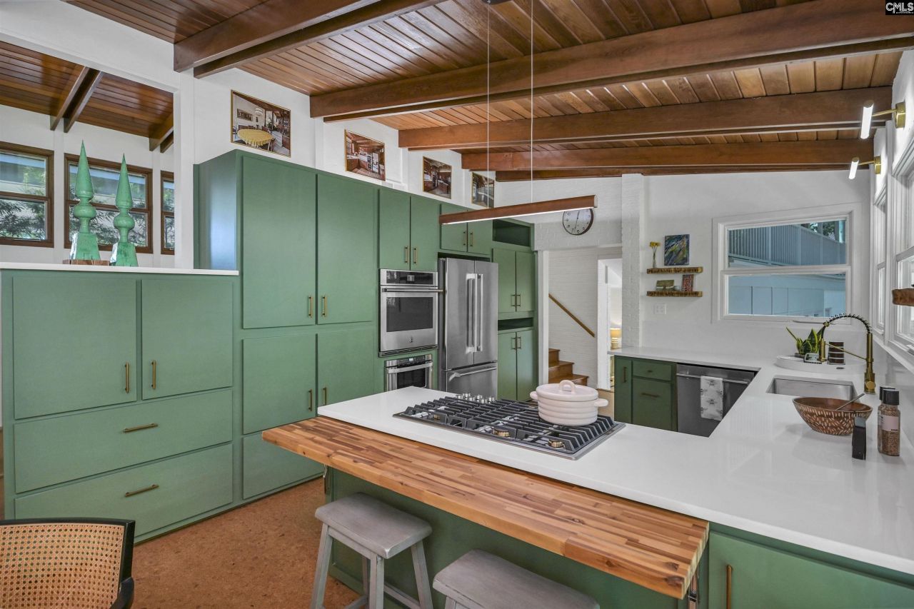 4865 Forest Ridge Lane Photo 15