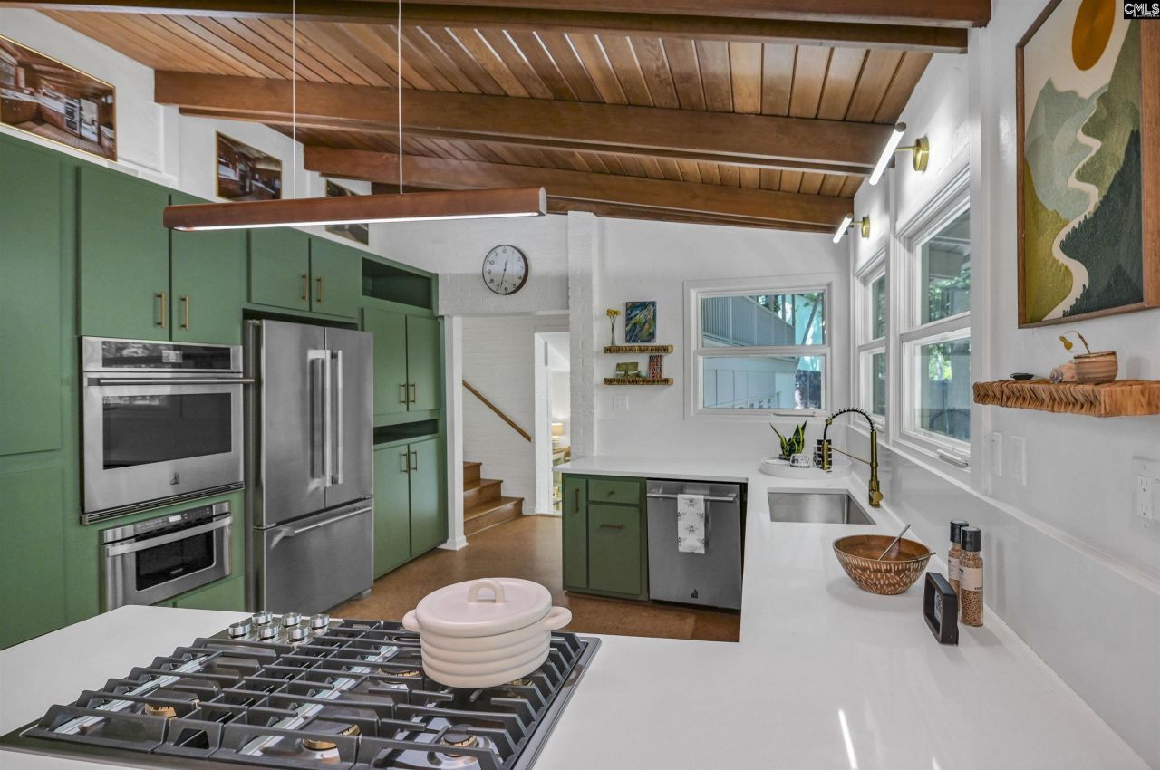 4865 Forest Ridge Lane Photo 16