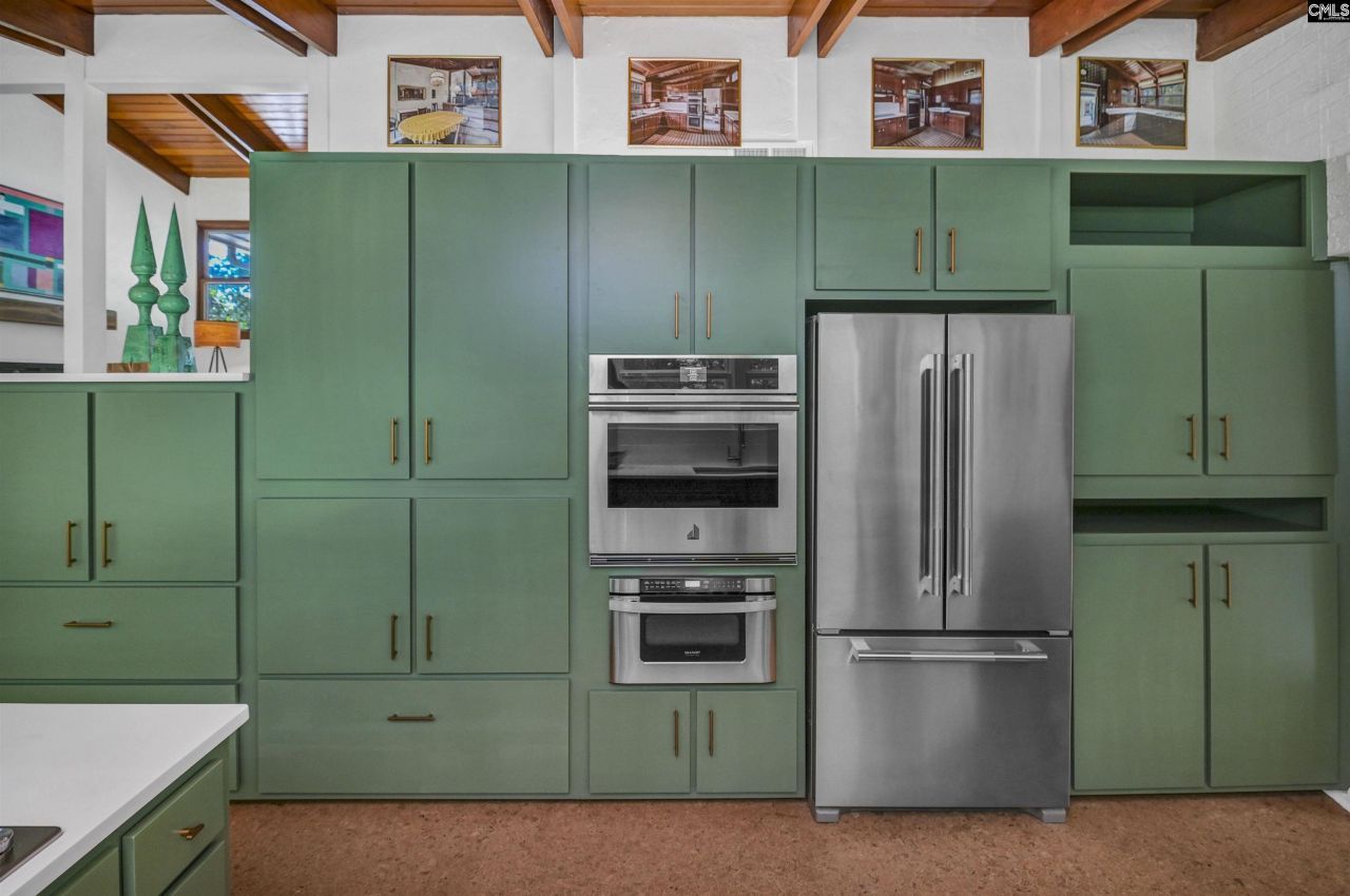 4865 Forest Ridge Lane Photo 17