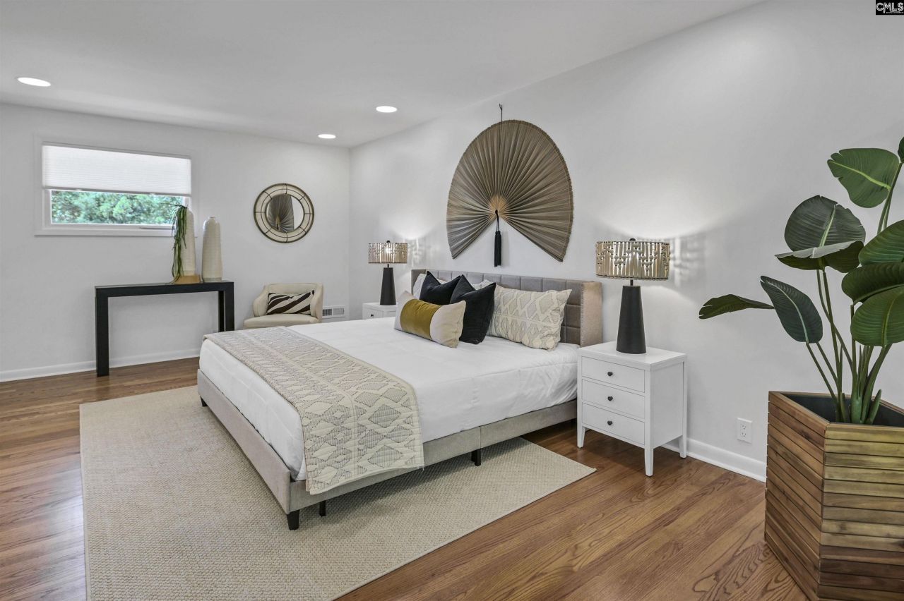 4865 Forest Ridge Lane Photo 24