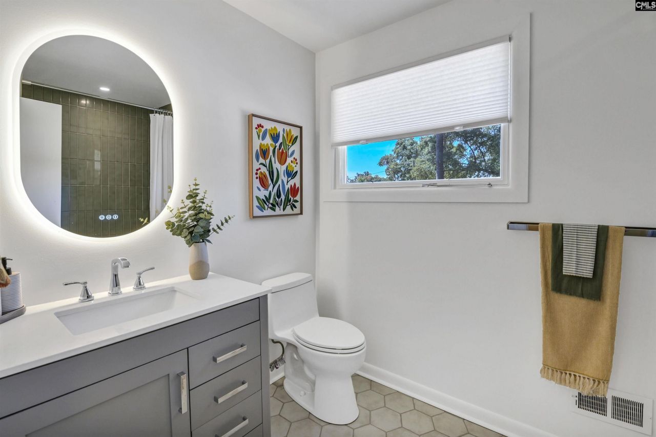 4865 Forest Ridge Lane Photo 26