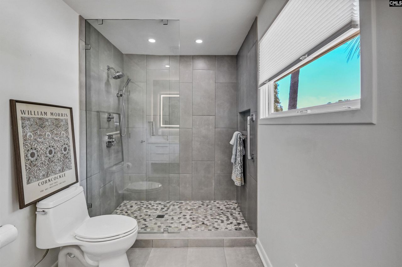 4865 Forest Ridge Lane Photo 31