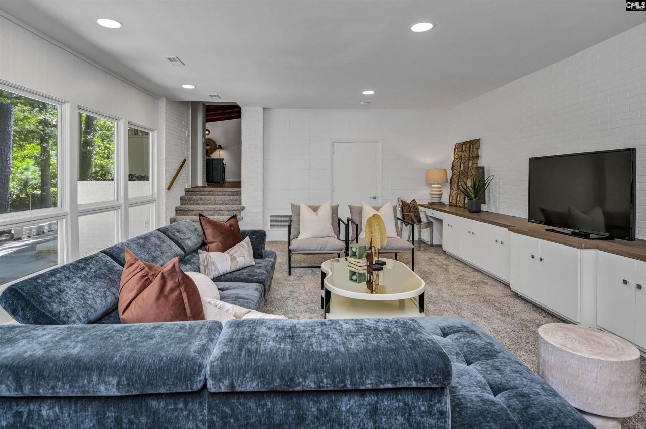 4865 Forest Ridge Lane Photo 43