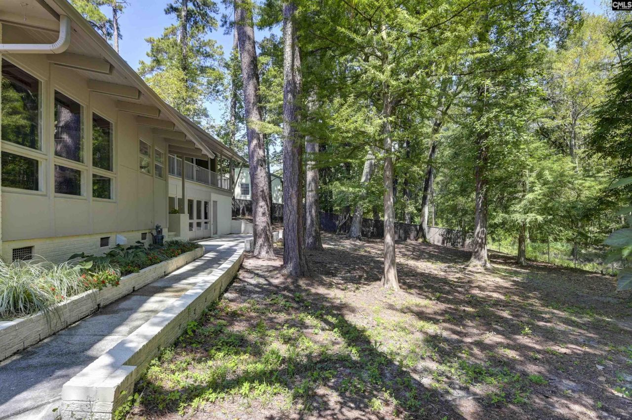 4865 Forest Ridge Lane Photo 47