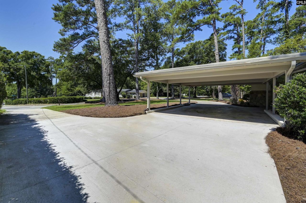 4865 Forest Ridge Lane Photo 58