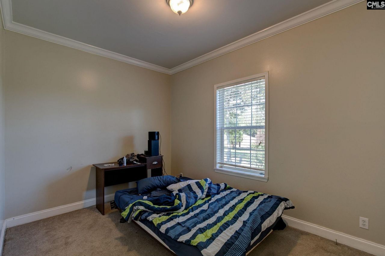 1725 Dry Branch Road Photo 13