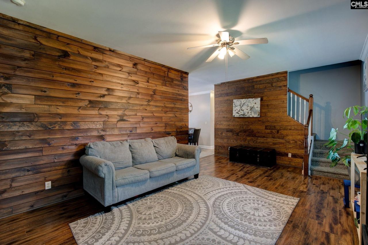 1725 Dry Branch Road Photo 6