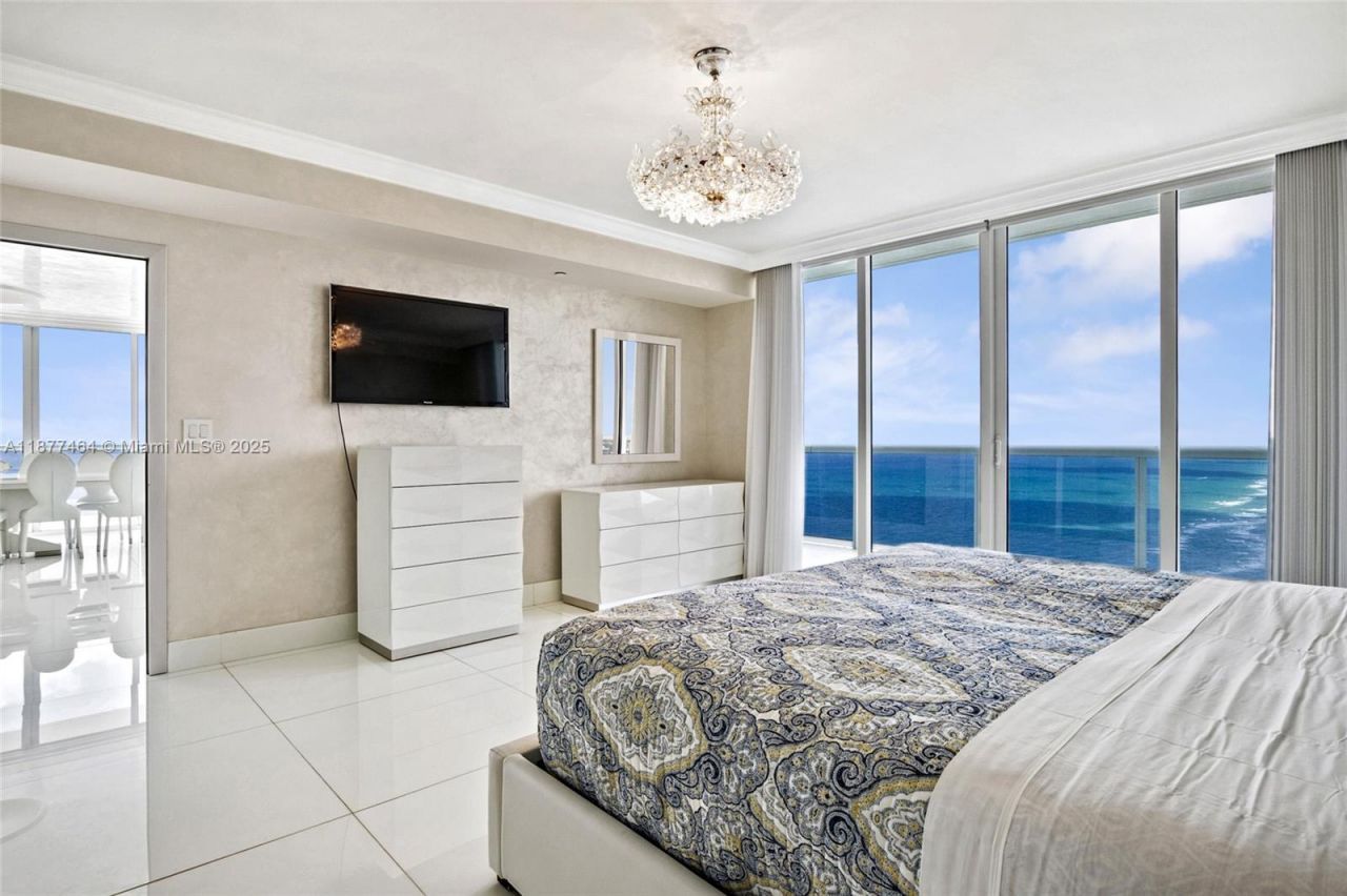 1830 S Ocean Dr, Unit PH5102, Hallandale Beach, FL 33009 Photo