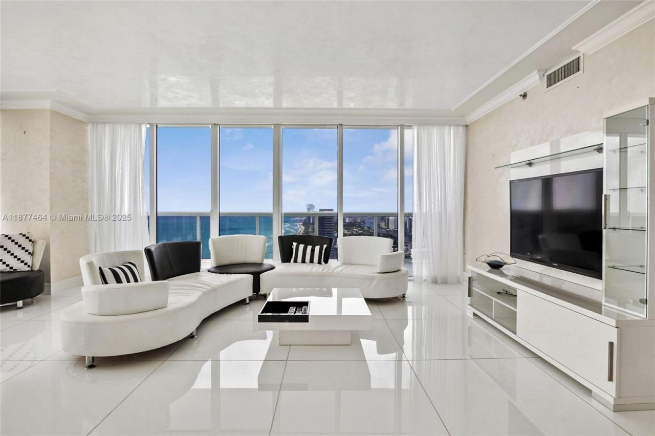 1830 S Ocean Dr, Unit PH5102, Hallandale Beach, FL 33009 Photo