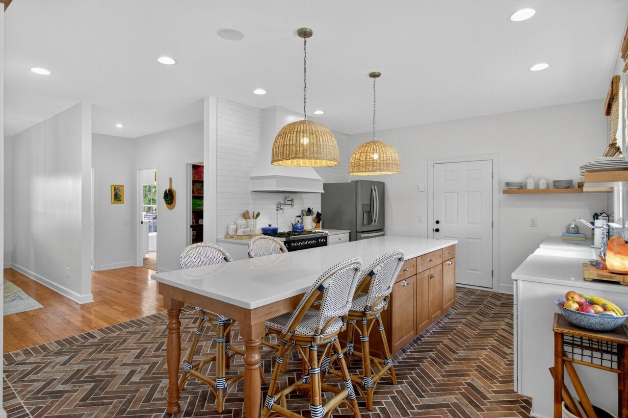 8301 Wild Indigo Photo 12