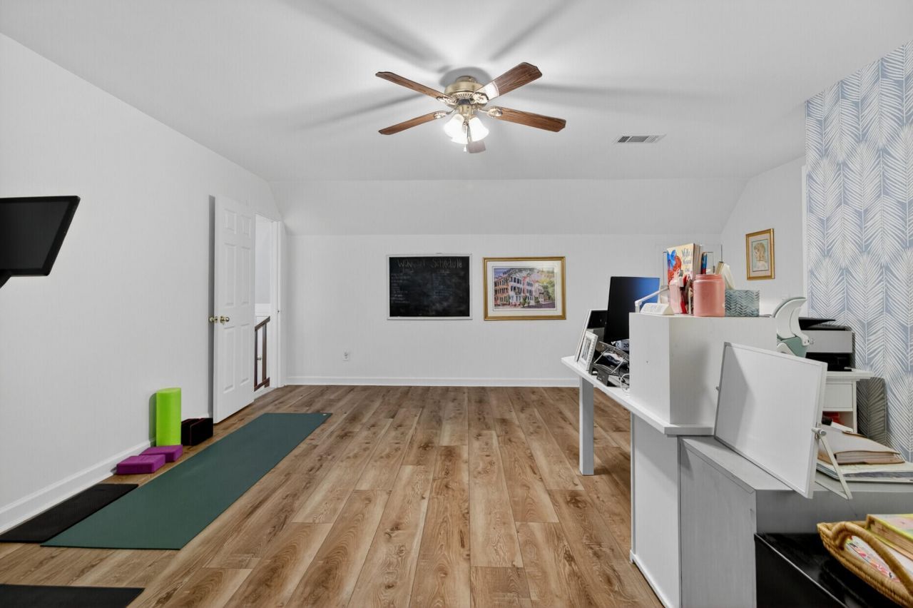 8301 Wild Indigo Photo 39