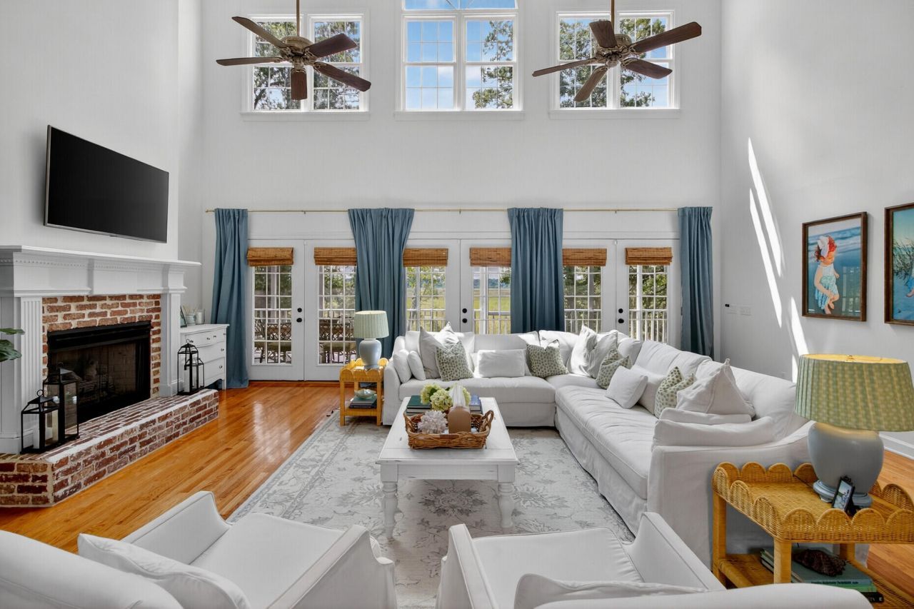 8301 Wild Indigo Photo 6