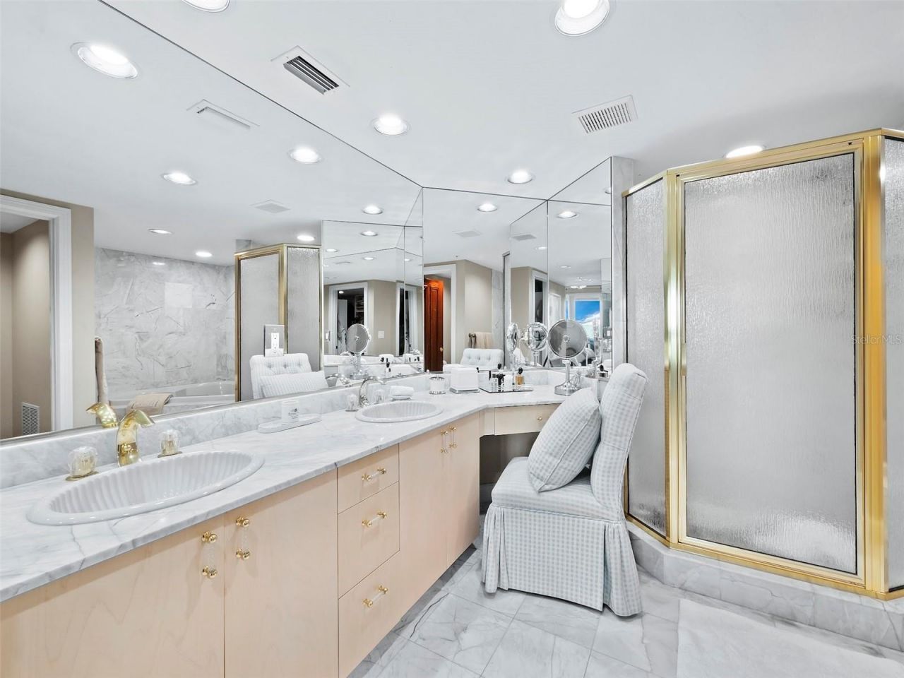 370 Gulf Of Mexico Drive, Unit 432, Longboat Key, FL 34228 Photo