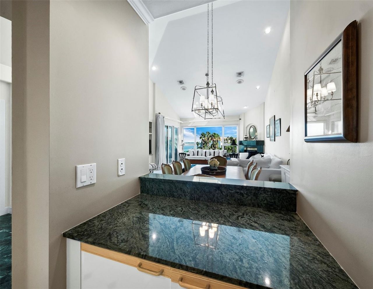 370 Gulf Of Mexico Drive, Unit 432, Longboat Key, FL 34228 Photo