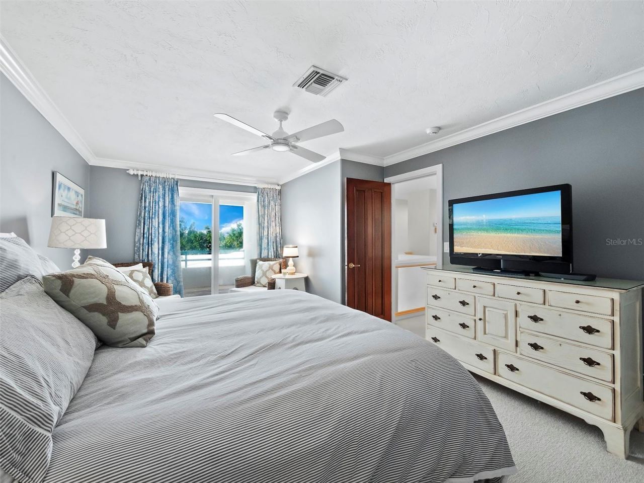 370 Gulf Of Mexico Drive, Unit 432, Longboat Key, FL 34228 Photo