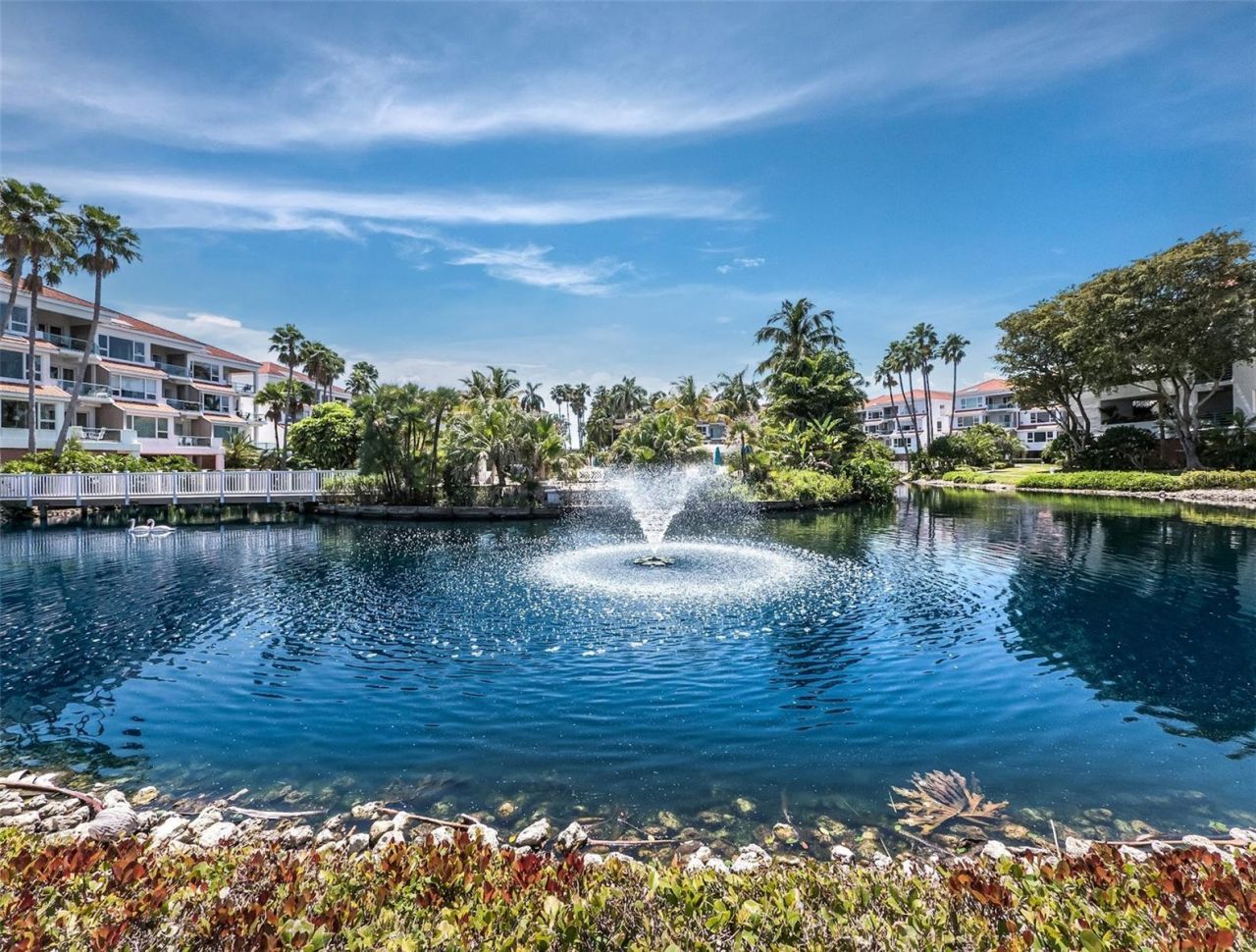 370 Gulf Of Mexico Drive, Unit 432, Longboat Key, FL 34228 Photo
