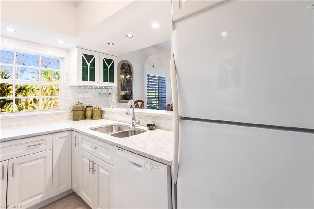 4130 Bayhead Dr, Unit 101, Bonita Springs, FL 34134 Photo