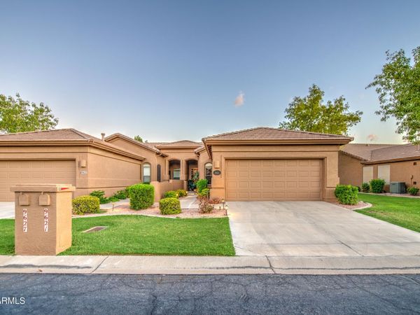 9621 E Arrowvale Drive, Sun Lakes, AZ 85248