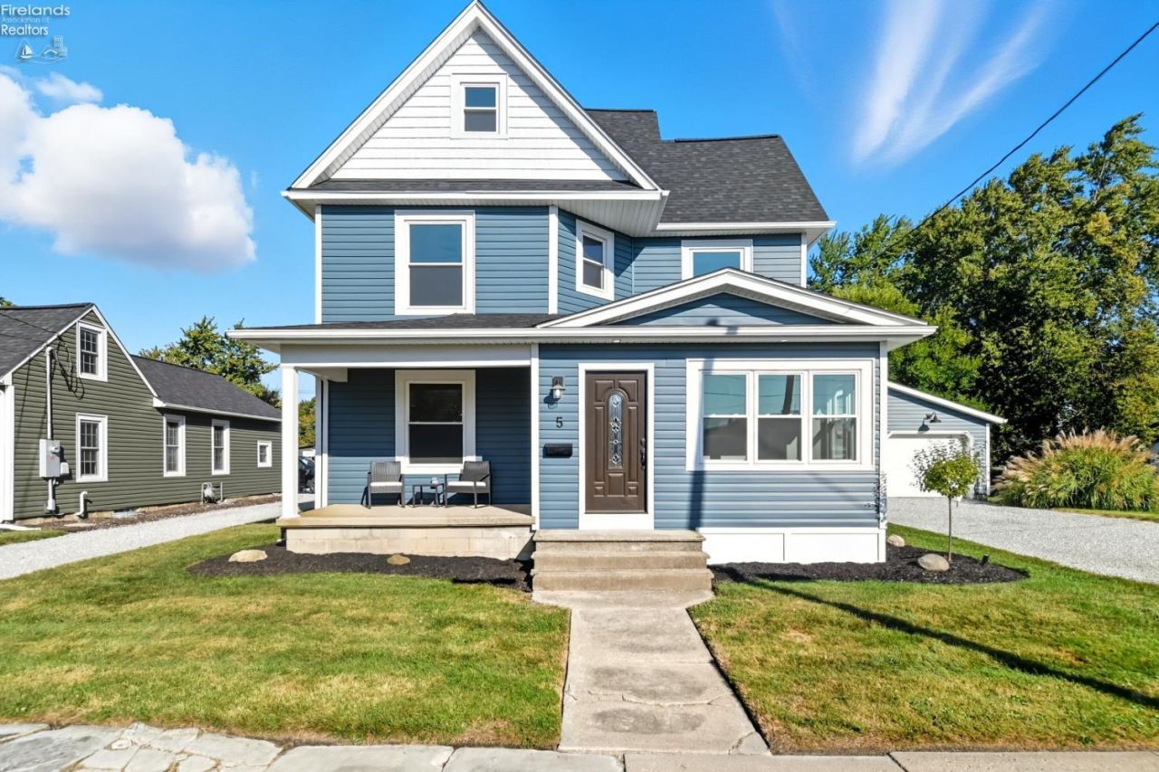 5 N Railroad Street, Greenwich, OH 44837 Main Photo