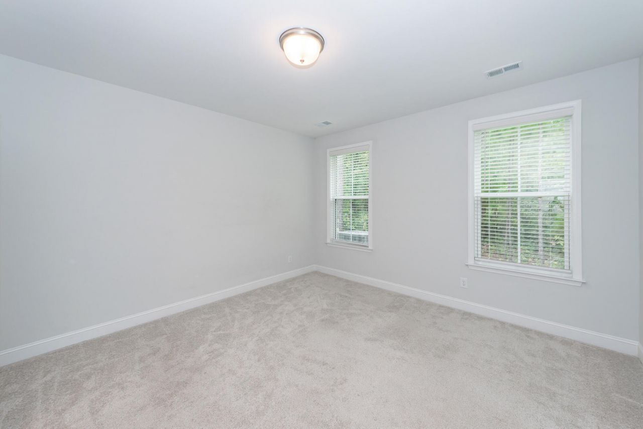 459 Green Fern Drive Photo 18