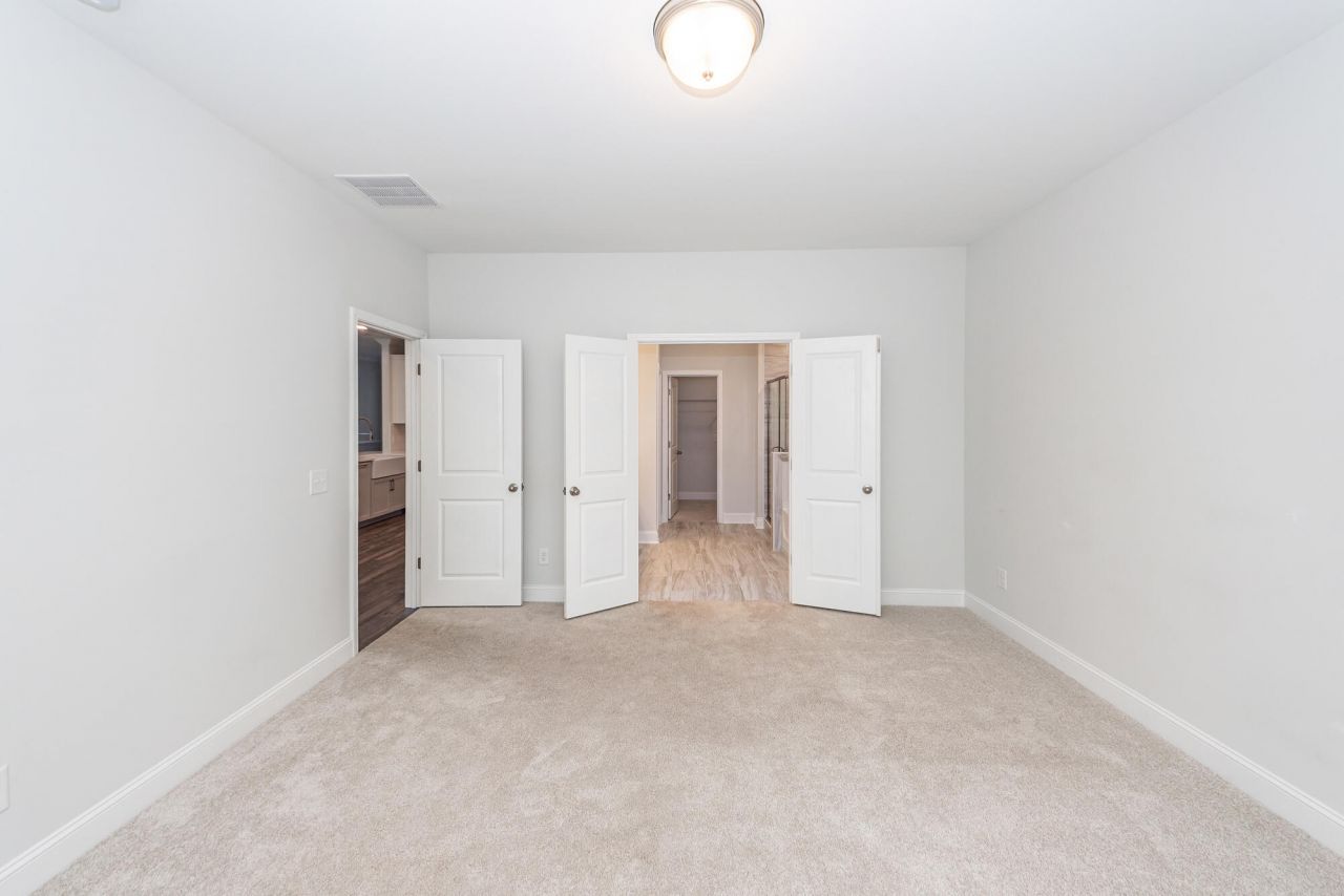 459 Green Fern Drive Photo 22