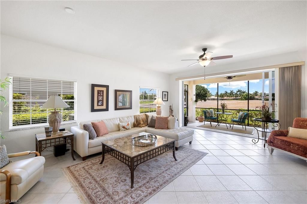 8177 Saratoga Dr, Unit 1001, Naples, FL 34113 Photo