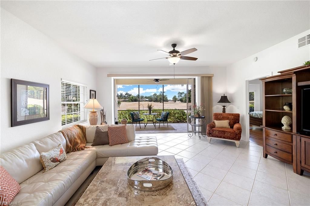 8177 Saratoga Dr, Unit 1001, Naples, FL 34113 Photo