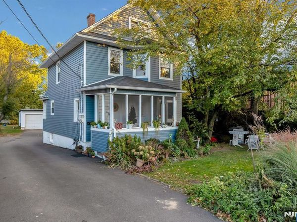 20 Maple Avenue, SPRINGFIELD, NJ 07081