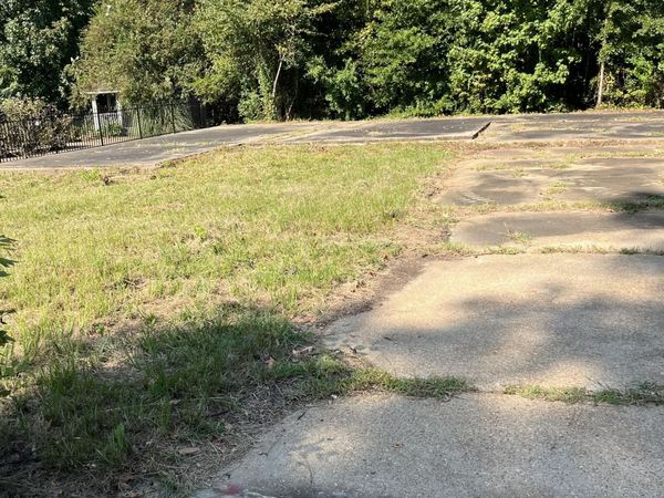 Scanlon Drive, Jackson, MS 39204