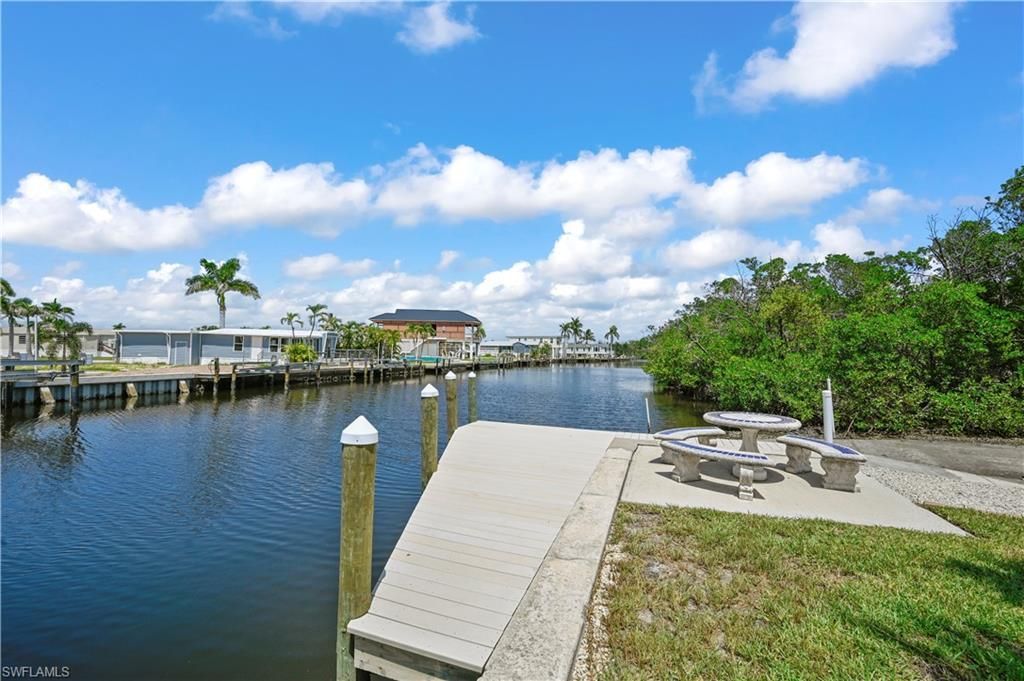 128 Cortez Way, Fort Myers Beach, FL 33931 Photo