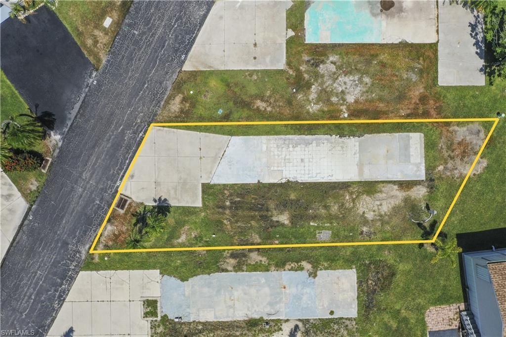 128 Cortez Way, Fort Myers Beach, FL 33931 Photo