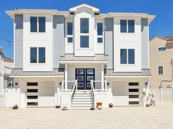 1195 WALTER BOULEVARD, MANAHAWKIN, NJ 08050