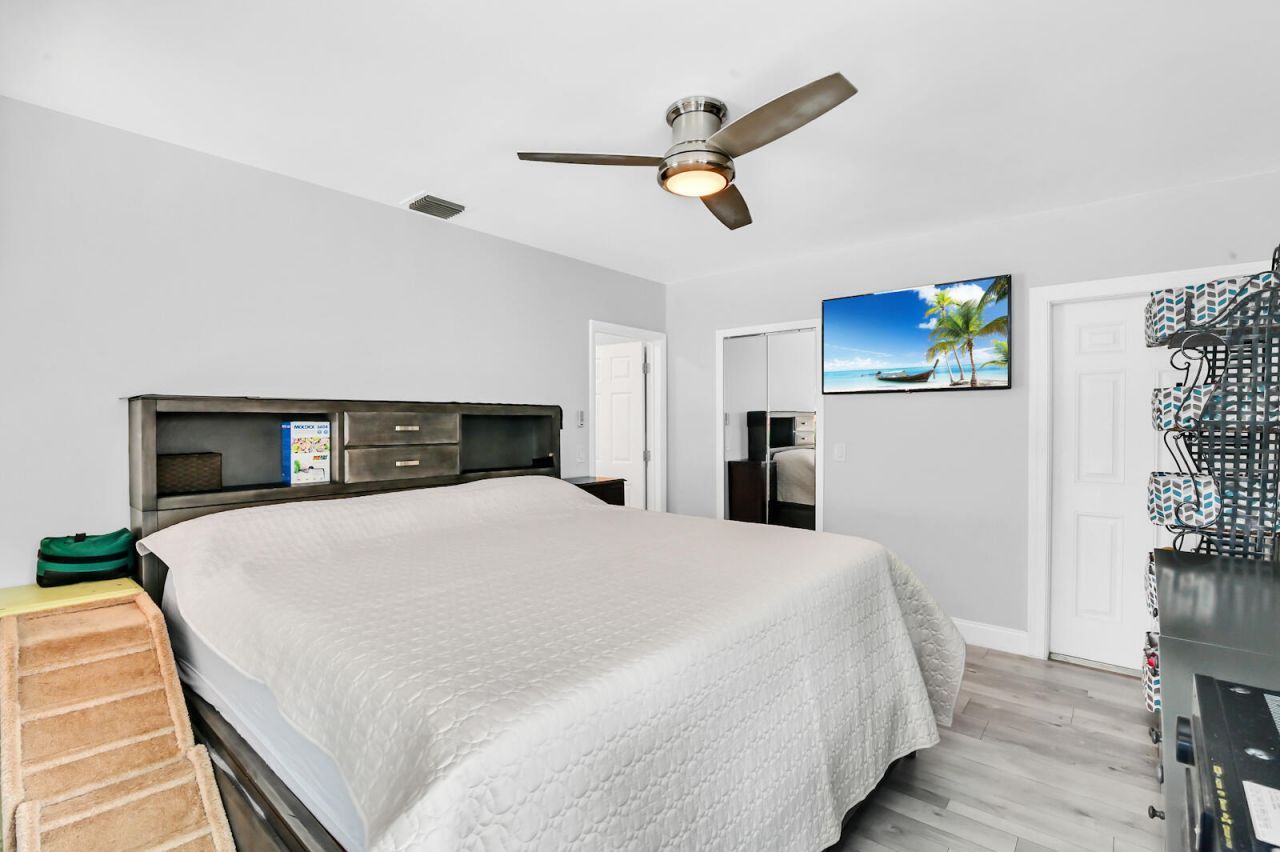 504 36th Street, West Palm Beach, FL 33407 Photo