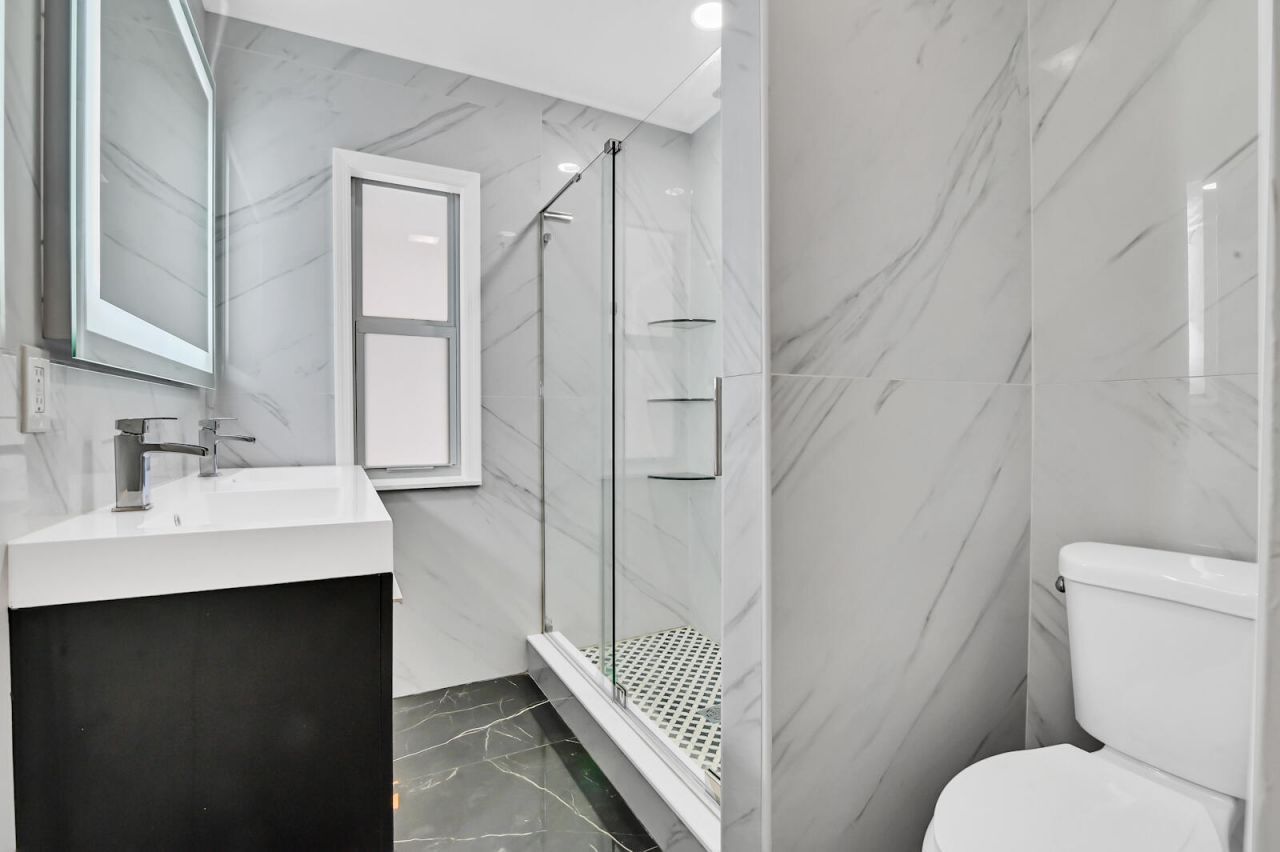 504 36th Street, West Palm Beach, FL 33407 Photo