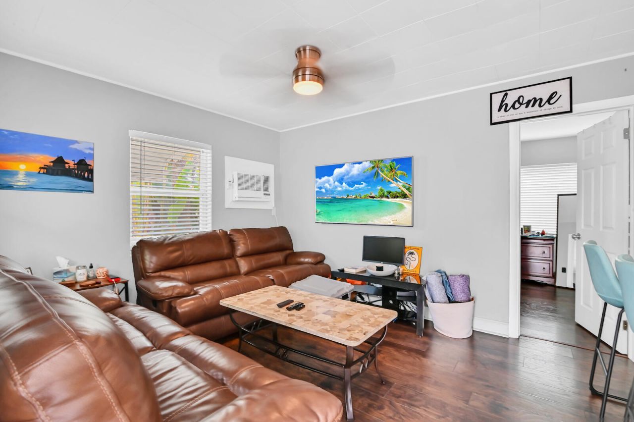 504 36th Street, West Palm Beach, FL 33407 Photo